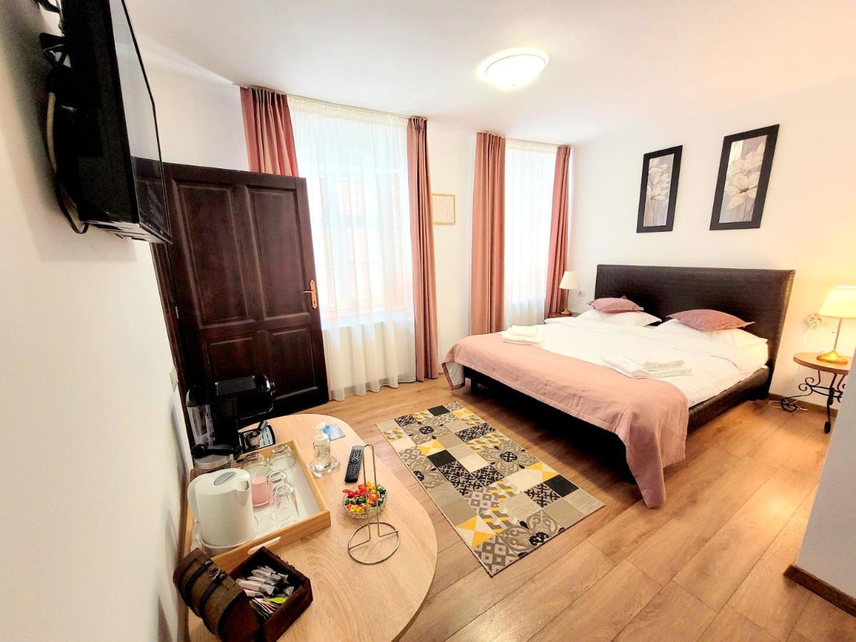 Casa Roth Leilighet Braşov Eksteriør bilde